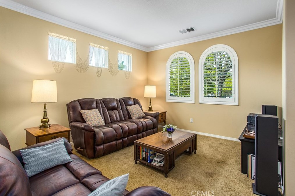 1536 Rose Arbor Ct, Redlands CA  92374-4737 exterior