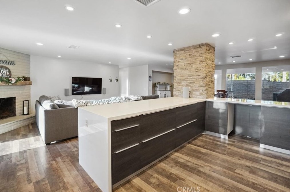 17740 Nandina Ave, Riverside CA  92504-8929 exterior