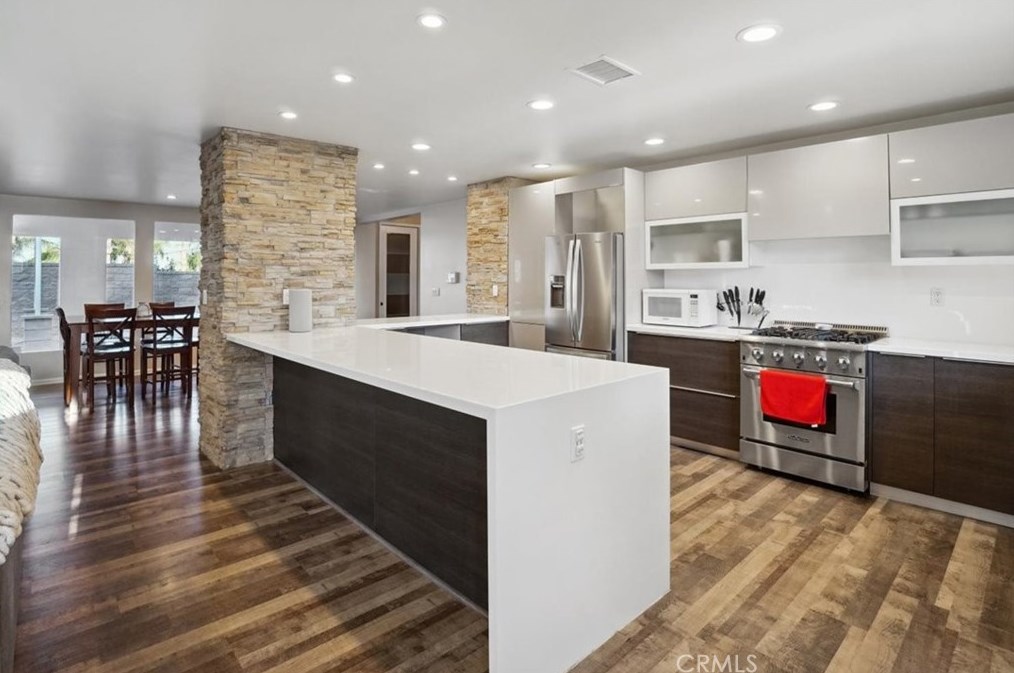 17740 Nandina Ave, Riverside CA  92504-8929 exterior