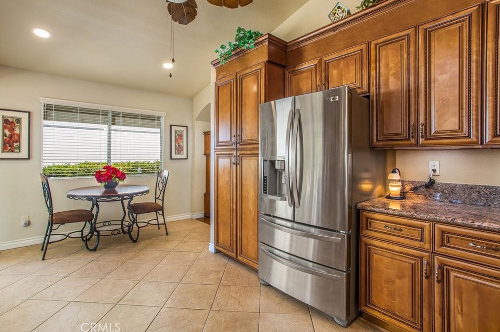 1507 Sequoia Dr, Beaumont CA  92223-6420 exterior