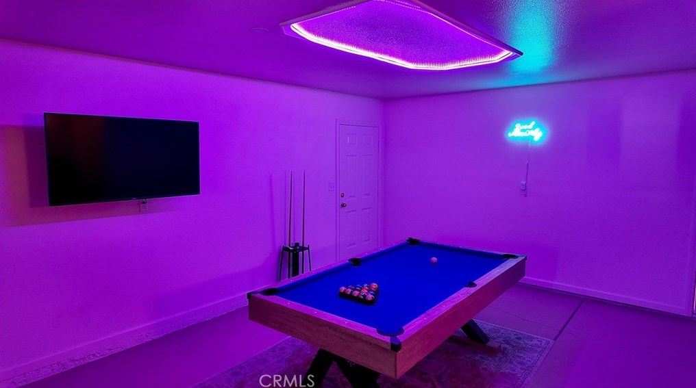 4992 1st St, Joshua Tree CA 92252-4219 exterior