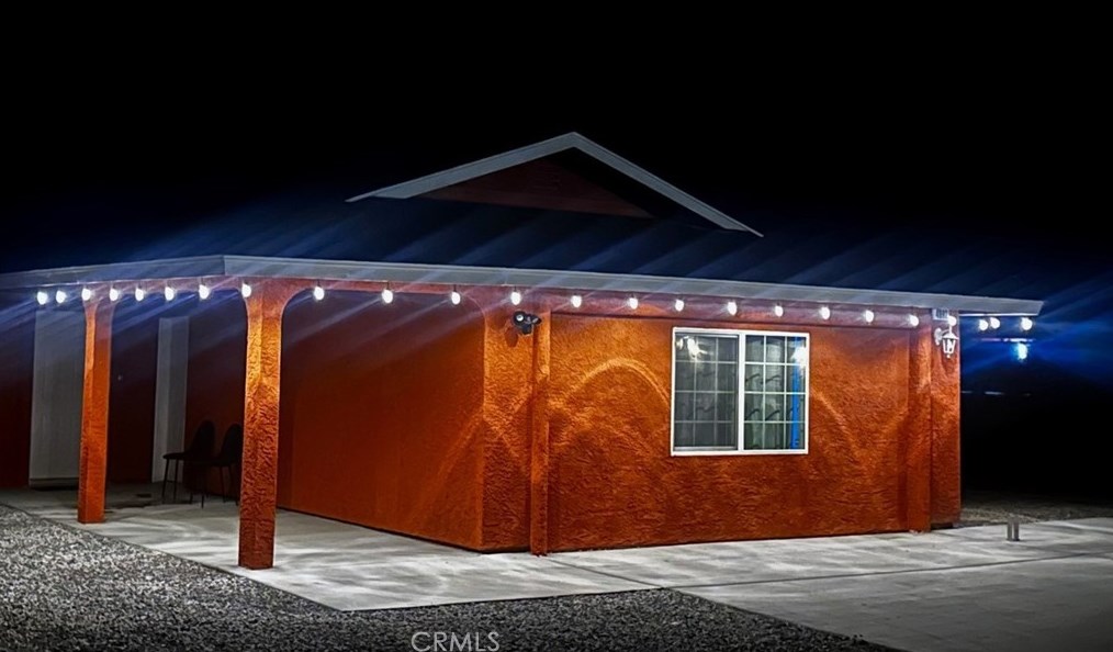4992 1st St, Joshua Tree CA 92252-4219 exterior