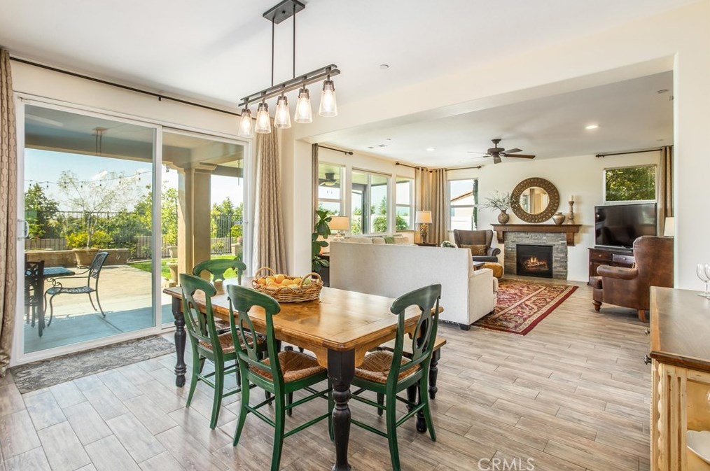 1521 Patterson Ranch Rd, Redlands CA  92374-2971 exterior
