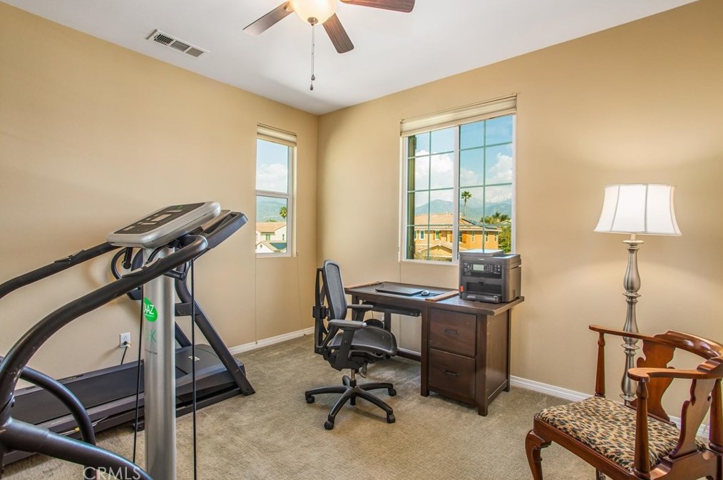 1521 Patterson Ranch Rd, Redlands CA  92374-2971 exterior