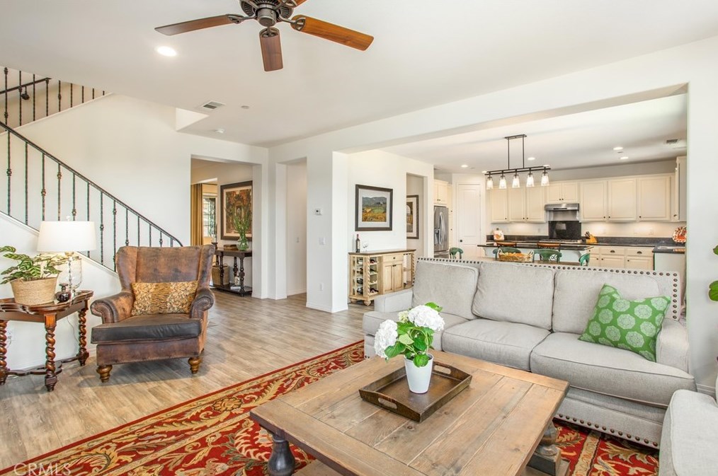 1521 Patterson Ranch Rd, Redlands CA  92374-2971 exterior