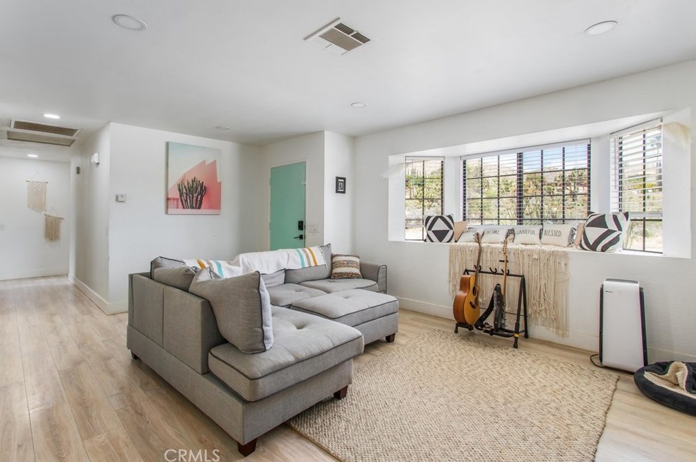 54610 Primavera Dr, Yucca Valley CA  92284-2386 exterior