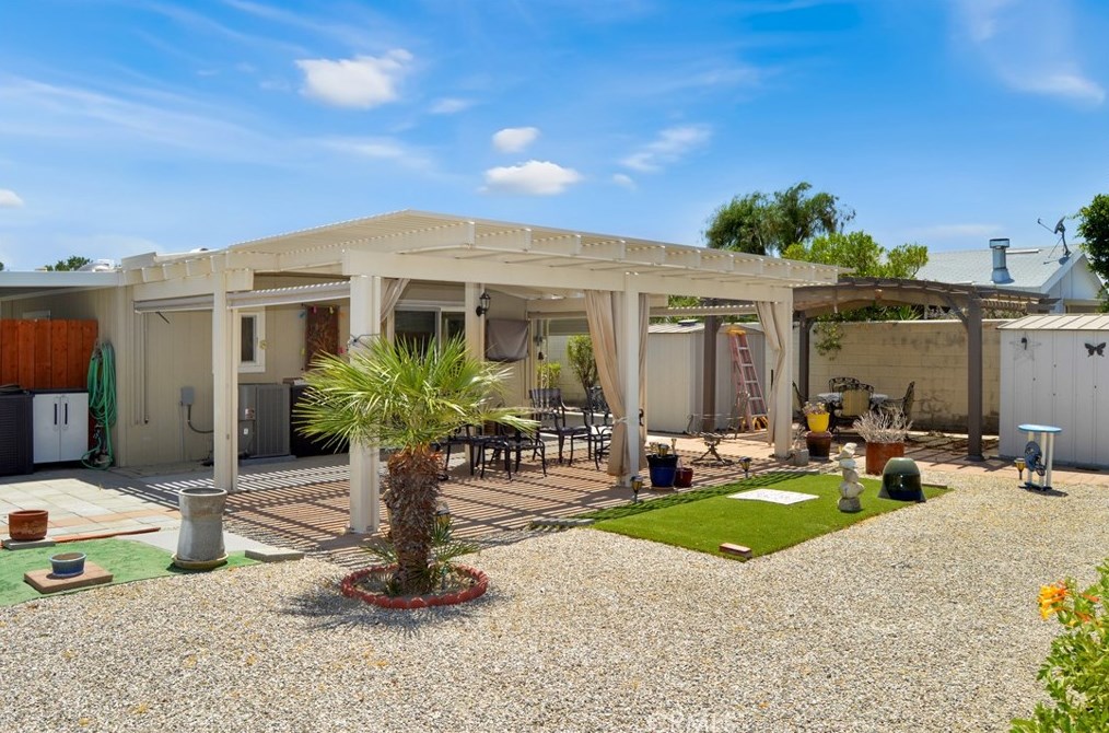 73954 Elizabeth Dr, Thousand Palms CA  92276-4082 exterior