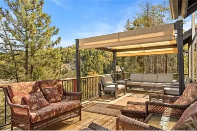 537 Canyon View Road, Lake Arrowhead, CA 92321 - Photo 13