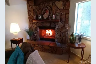 26325 Lake Forest Drive, Twin Peaks, CA 92391 - Photo 9