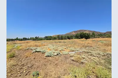 9575 Oak Glen Road, Cherry Valley, CA 92223 - Photo 3