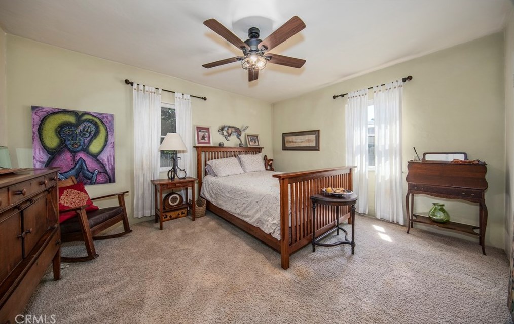 5626 Magnolia Ave, Riverside CA  92506-1823 exterior