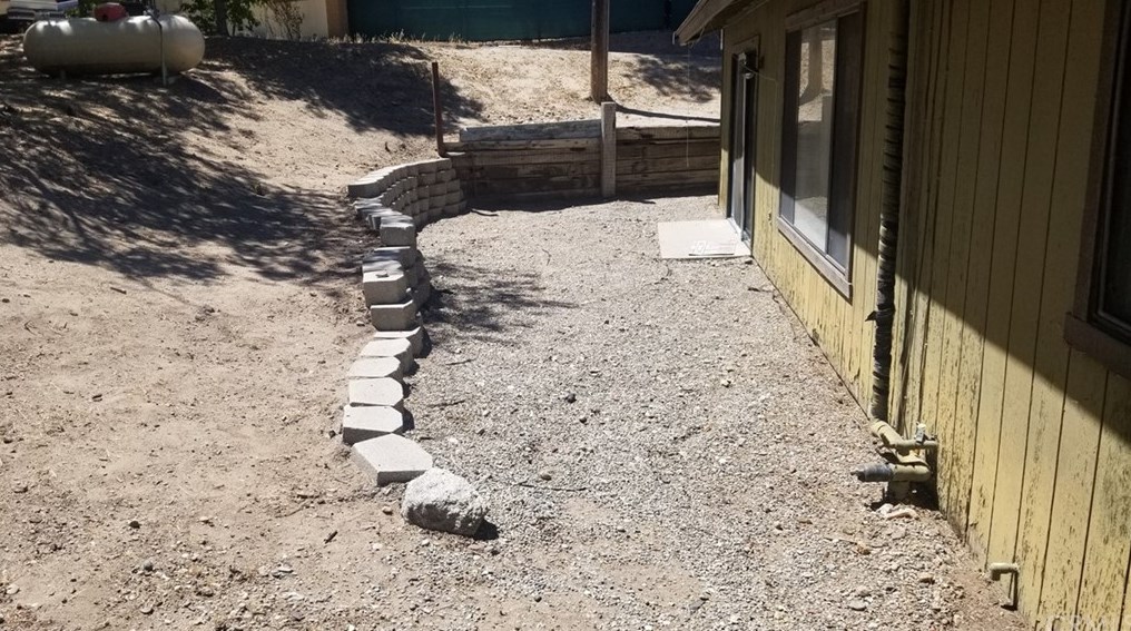 49702 Road 427, Oakhurst CA  93644-9514 exterior