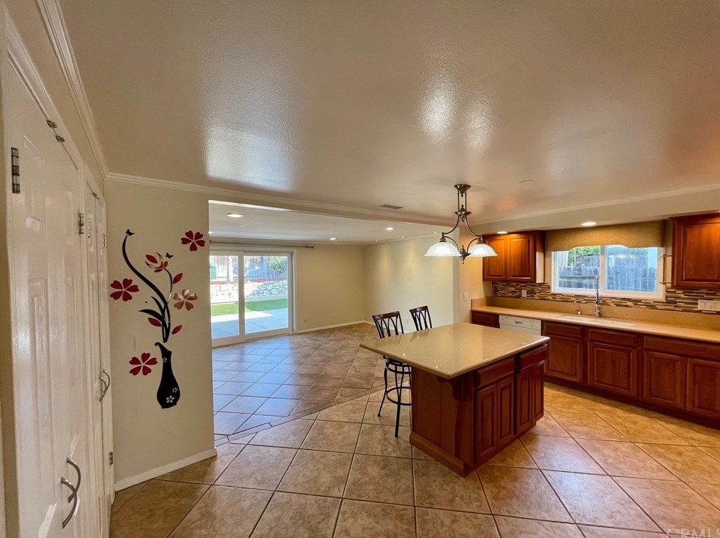 129 Auriga Ave, Lompoc CA 93436-1216 exterior