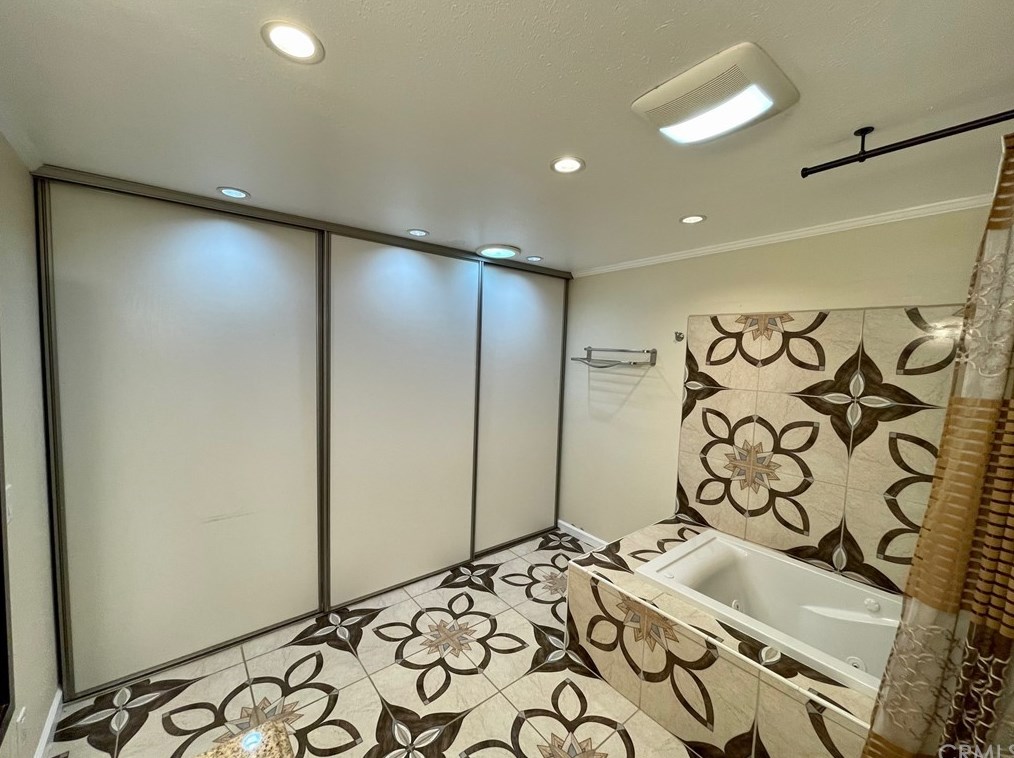 129 Auriga Ave, Lompoc CA 93436-1216 exterior