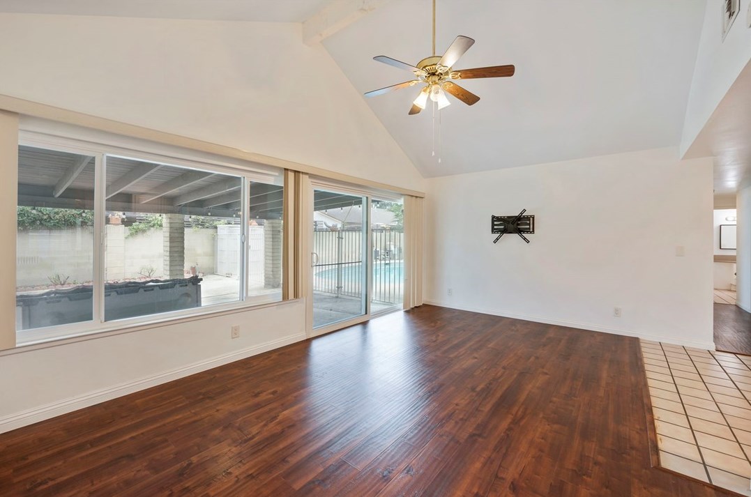 18839 Stefani Ave, Artesia CA  90703-8440 exterior