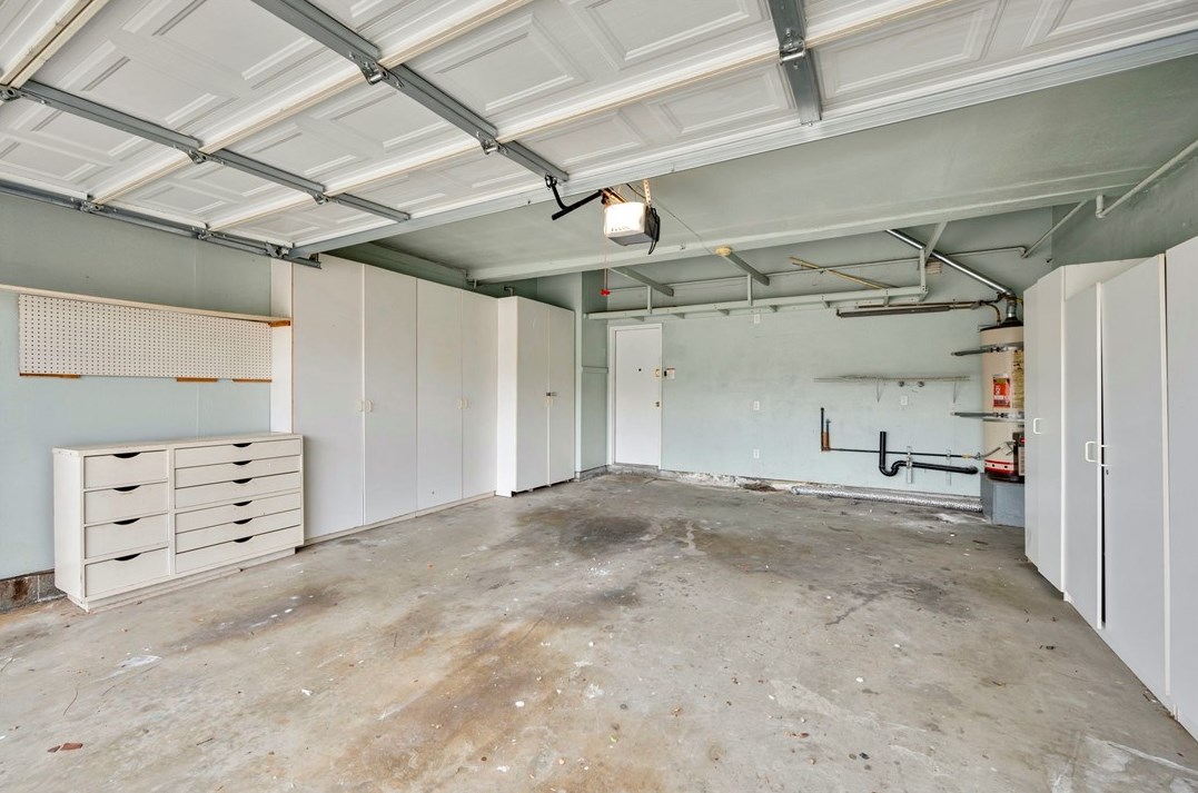 18839 Stefani Ave, Artesia CA  90703-8440 exterior