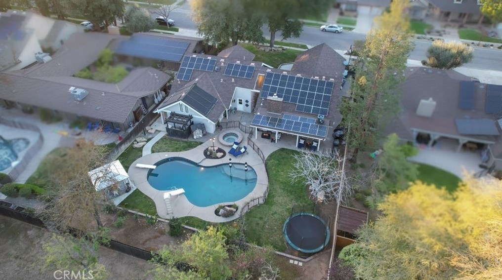 8874 Fuller Ave, Fresno CA  93720-1656 exterior
