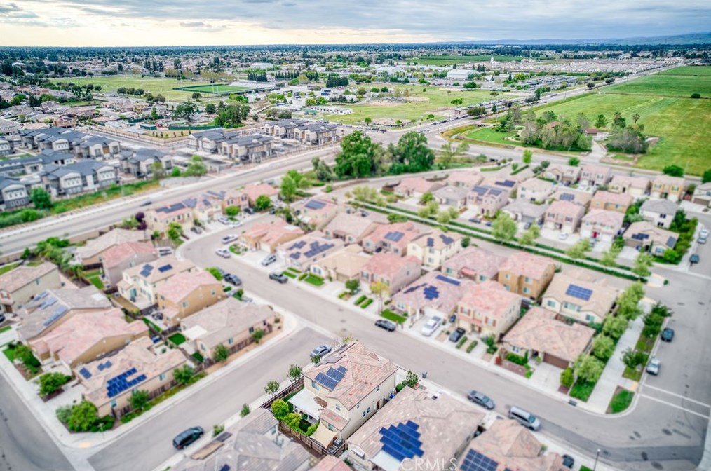 3856 Bellaire Ave, Clovis CA  93619 exterior