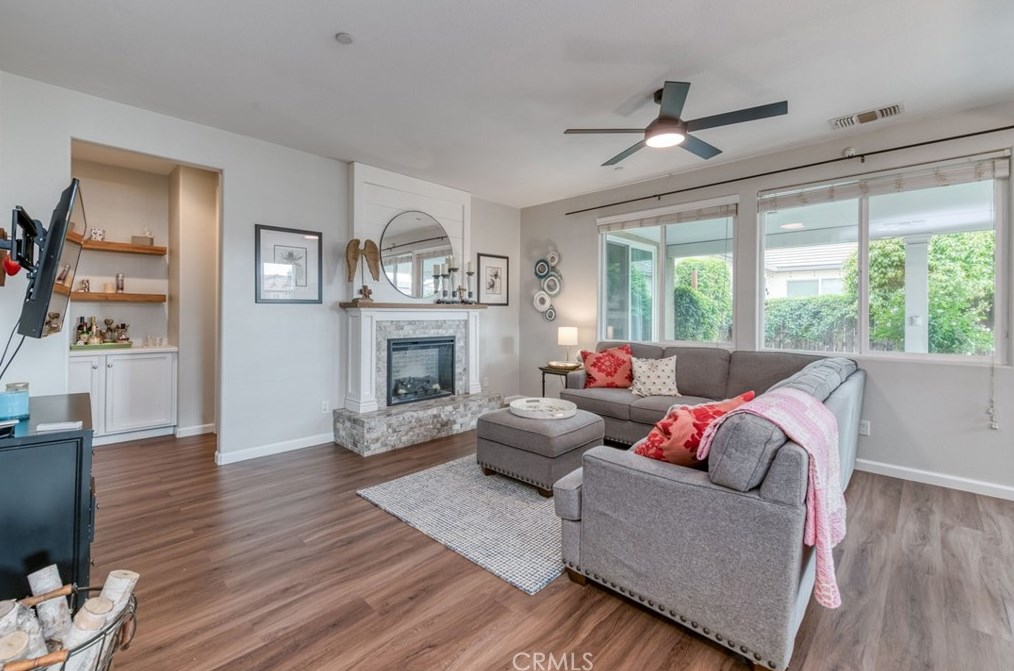 3856 Bellaire Ave, Clovis CA  93619 exterior