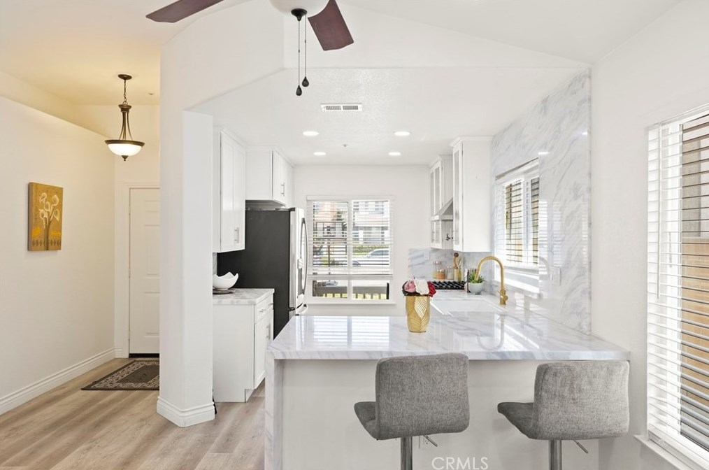 15023 Fox Rdg Dr, Fontana CA 92336-1103 exterior