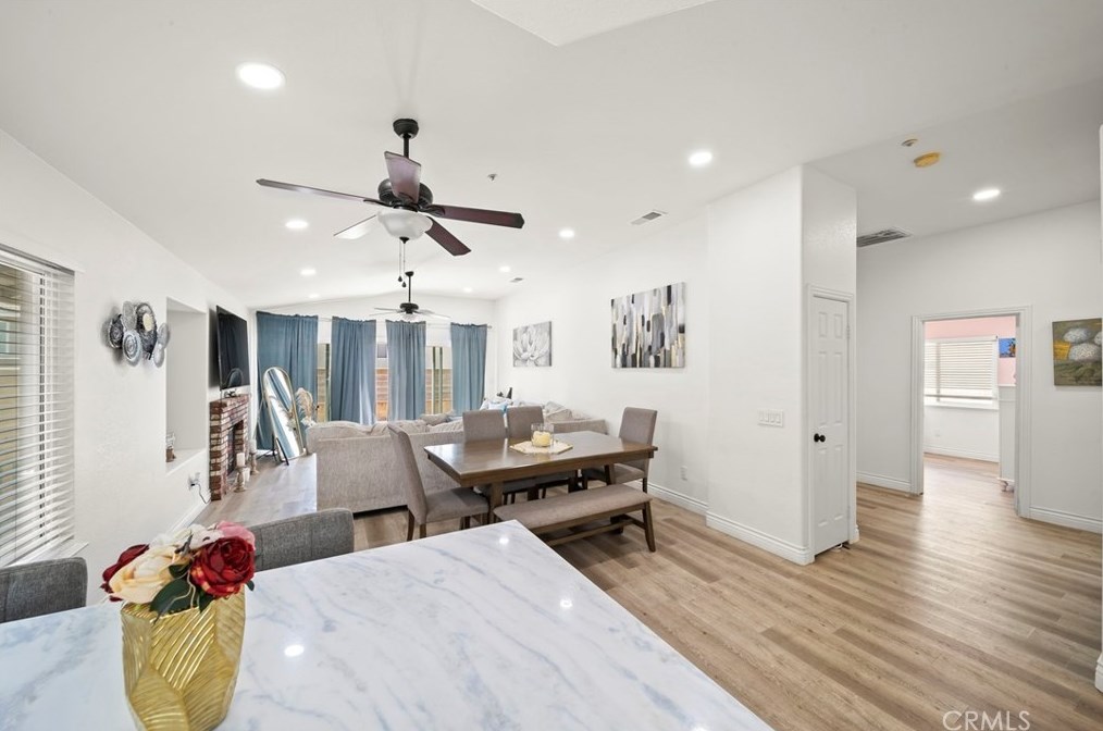 15023 Fox Rdg Dr, Fontana CA 92336-1103 exterior