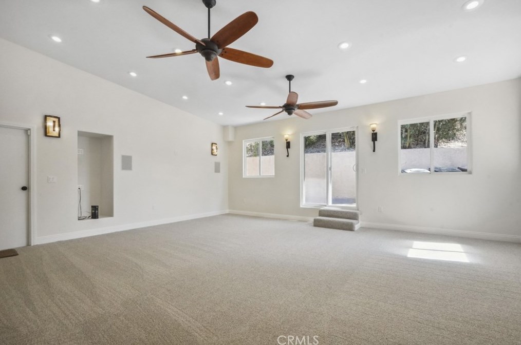 473 Country Hill Rd, Anaheim CA  92808-1353 exterior