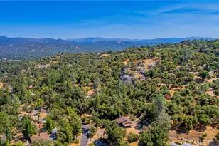 41243 Pamela Pl, Oakhurst, CA 93644 - Photo 15