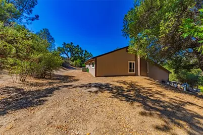 41243 Pamela Place, Oakhurst, CA 93644 - Photo 13