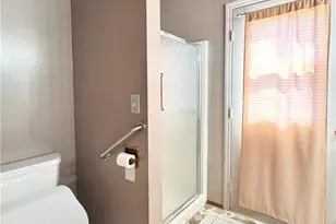 1041 Golden Gate Ave, Dos Palos, CA 93620 - Photo 31