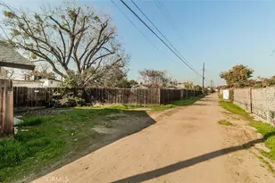 836 12th St, Orange Cove, CA 93646 - Photo 41