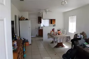 241 Hull Ave, Madera, CA 93638 - Photo 5