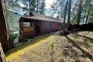 39121 Lake Dr, Bass Lake, CA 93604 - Photo 29