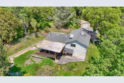 42275 Buckeye Road, Oakhurst, CA 93644 - Photo 31