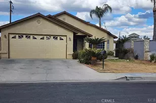 725 18th Pl, Delano, CA 93215 - Photo 1