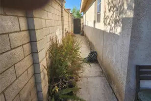 725 18th Pl, Delano, CA 93215 - Photo 25