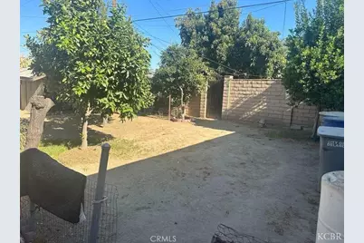 725 18th Place, Delano, CA 93215 - Photo 35