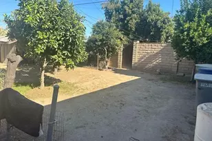 725 18th Pl, Delano, CA 93215 - Photo 35