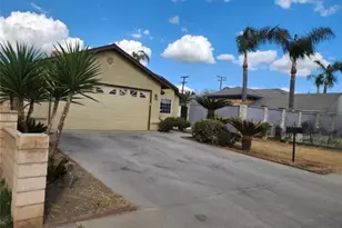 725 18th Pl, Delano, CA 93215 - Photo 3