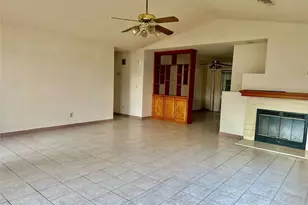 725 18th Pl, Delano, CA 93215 - Photo 9