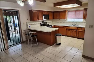 725 18th Pl, Delano, CA 93215 - Photo 15