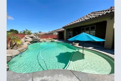 16052 W Middleton Avenue, Kerman, CA 93630 - Photo 51