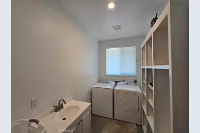 39567 E Idylwild, Bass Lake, CA 93604 - Photo 25