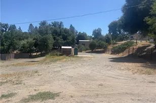 41045 Hwy 41, Oakhurst, CA 93644 - Photo 5