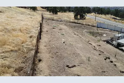 37180 Mistletoe Road, Squaw Valley, CA 93675 - Photo 29