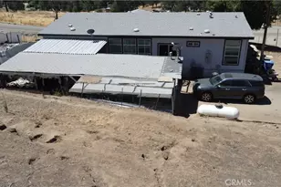 37180 Mistletoe Rd, Squaw Valley, CA 93675 - Photo 17