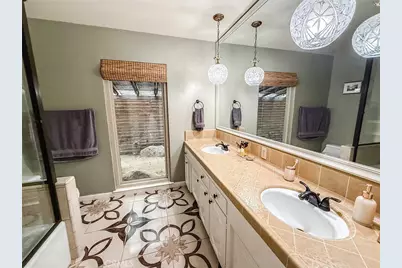 1647 W Wrenwood Avenue, Fresno, CA 93711 - Photo 17