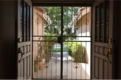 9260 N Green Meadows Lane, Fresno, CA 93720 - Photo 13