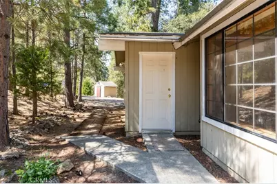 38475 Sierra Lakes Drive, Oakhurst, CA 93644 - Photo 41