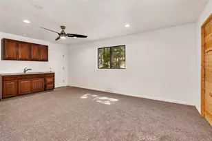 38475 Sierra Lakes Dr, Oakhurst, CA 93644 - Photo 43