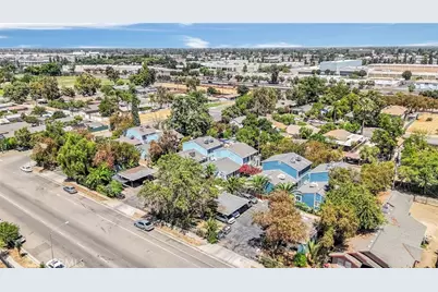 1614 B Street, Fresno, CA 93706 - Photo 3